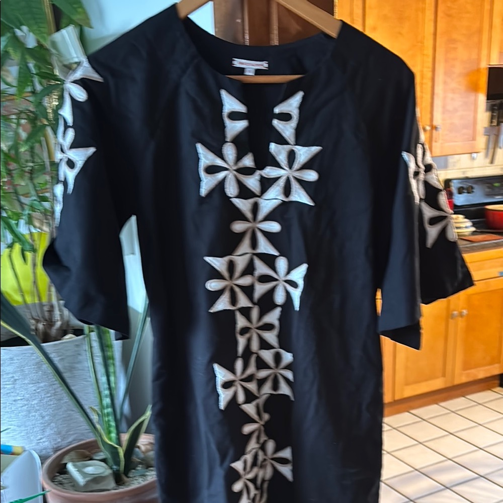 Frances Valentine Black Gambit Caftan Dress embroidered linen 0 2 4 Small - Picture 5 of 6